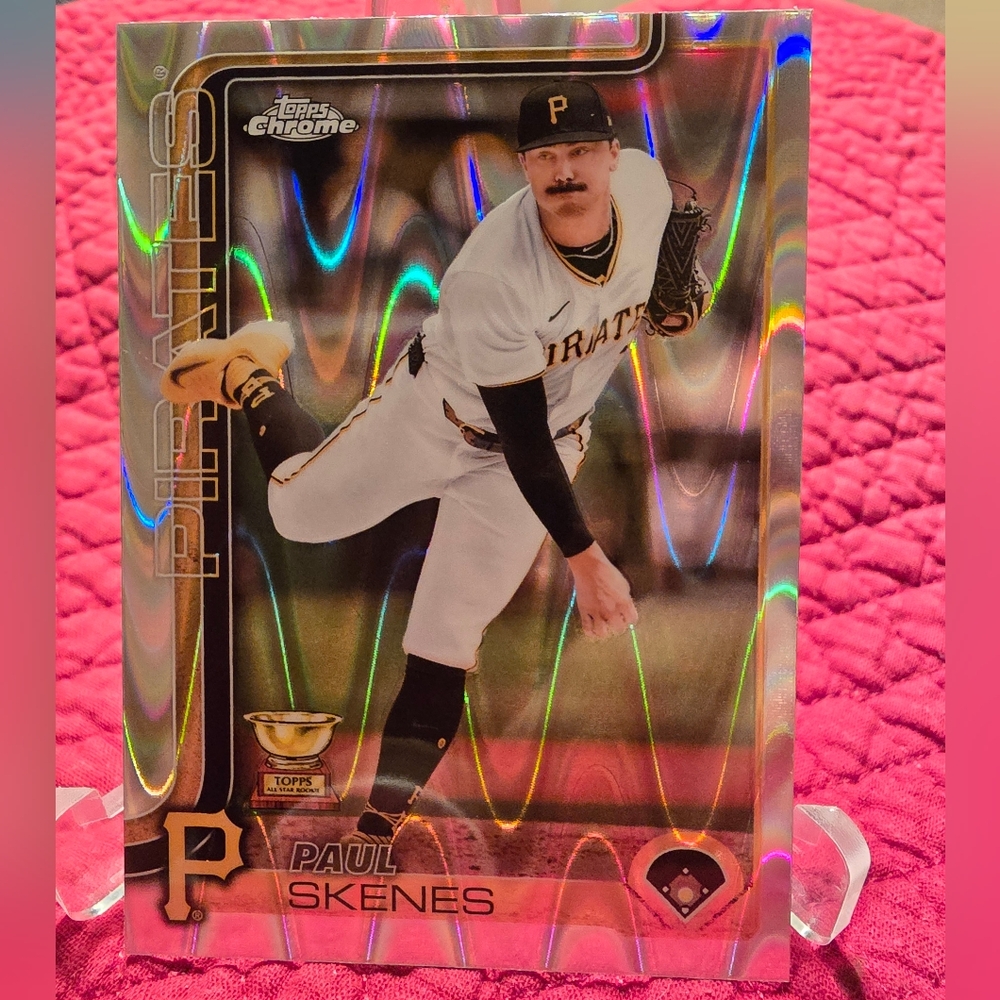 2025 Topps Chrome Paul Skenes #300 Ray Wave Re
